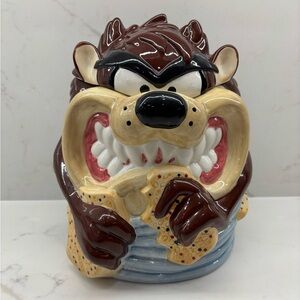 Vintage Warner Brothers Tasmanian Taz Devil Ceramic Cookie Jar 1998 New in box